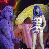 Katy Perry performing at the O2 arena - Photos | Picture 102866